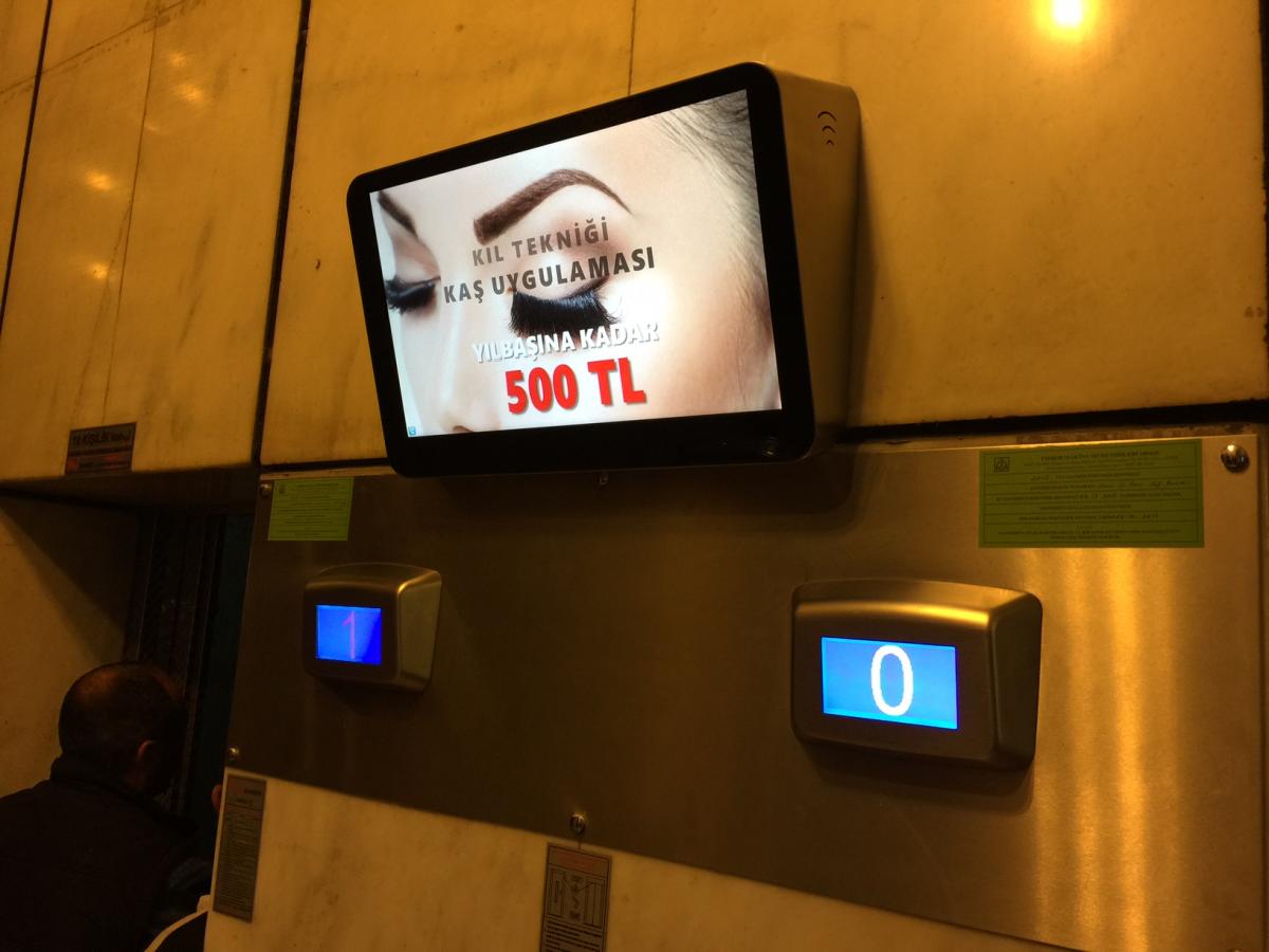 asansör içi ekran
